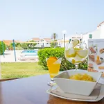 Apartamentos Sa Caleta *