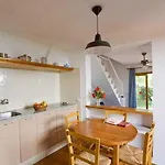 Apartamentos Sa Caleta *