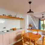 Apartamentos Sa Caleta Apartmán *