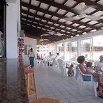 Apartamentos Sa Caleta *