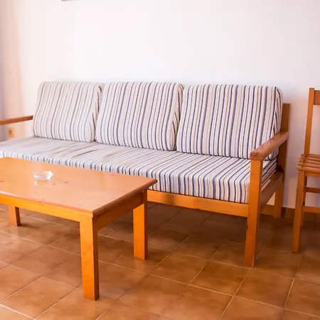 Appartamento Apartamentos Sa Caleta *