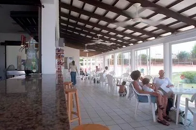 Apartamentos Sa Caleta *