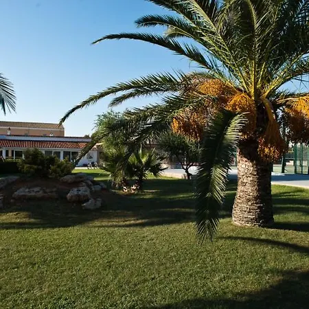 Apartamentos Sa Caleta Апартаменты *