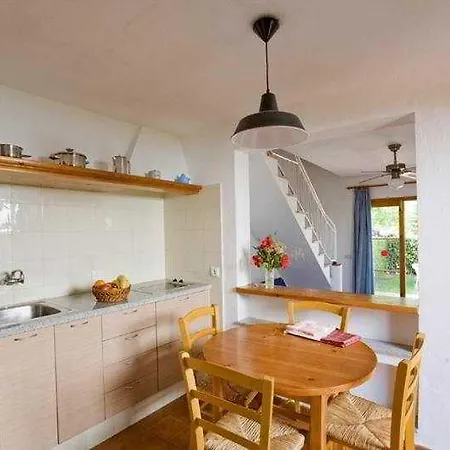 Apartamentos Sa Caleta *