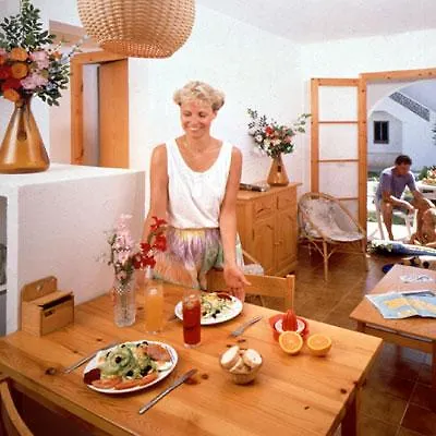 Apartamentos Sa Caleta *
